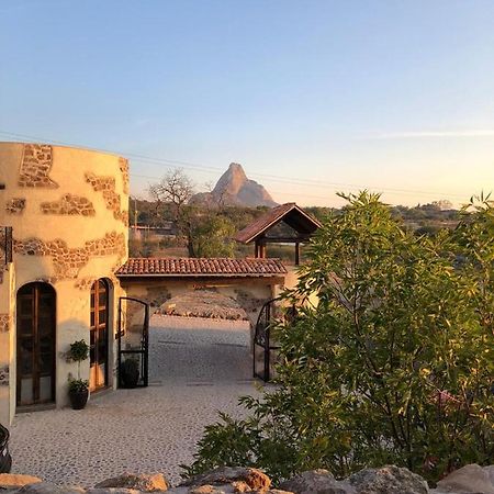 Suites Campestres Montebello 버날 외부 사진